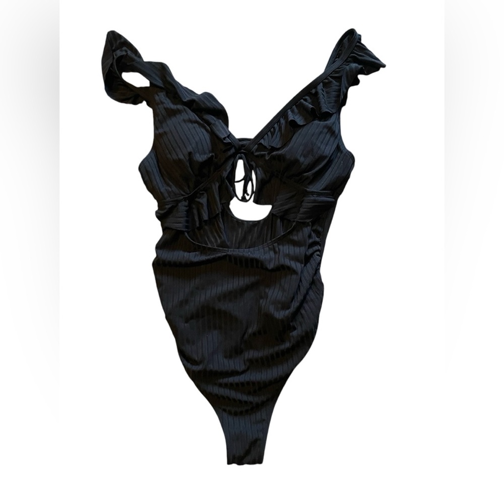 SHEIN Black Ruffled One-Piece Swimsuit